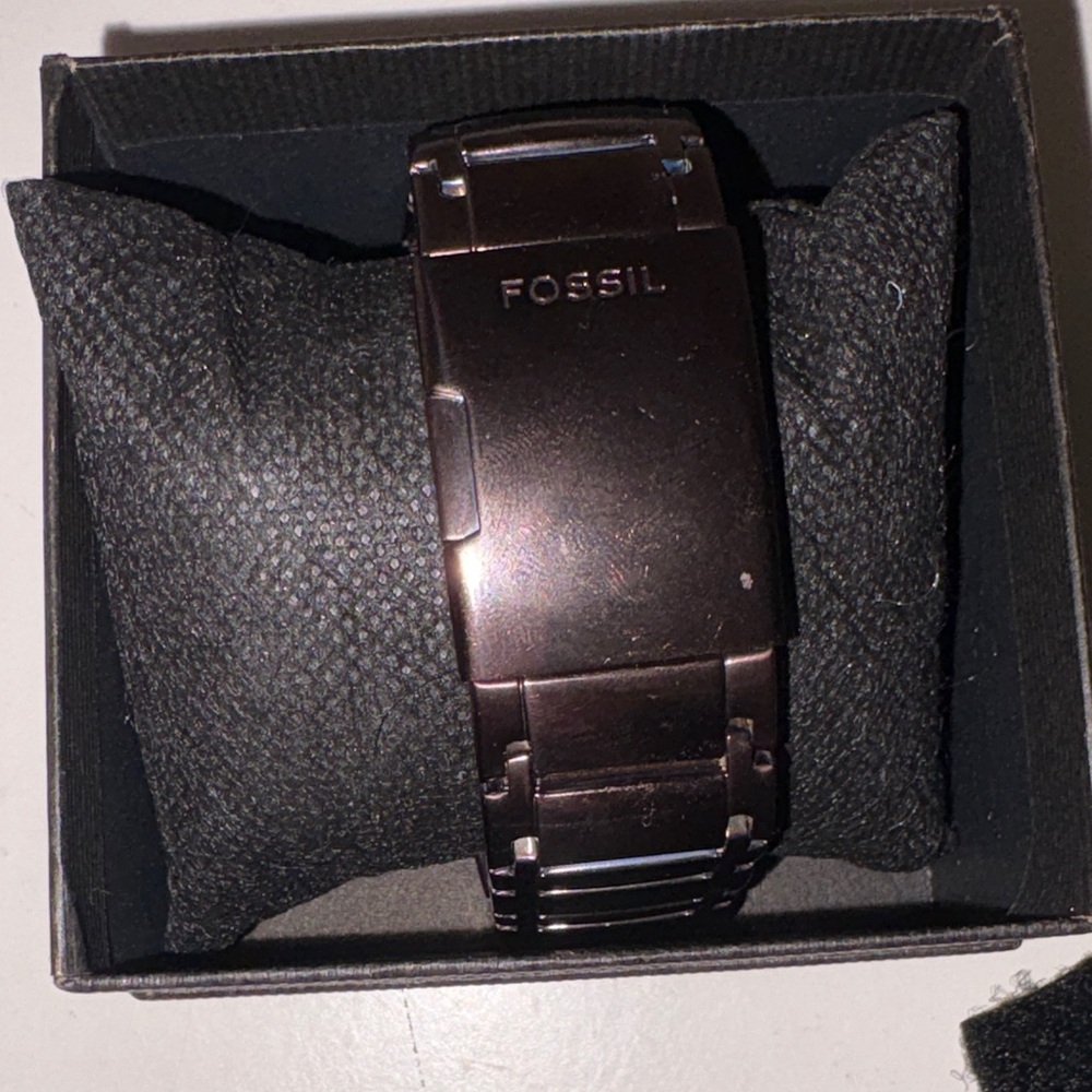 Fossil Men's Dark Brown and Black Watch - Picture 4 of 4